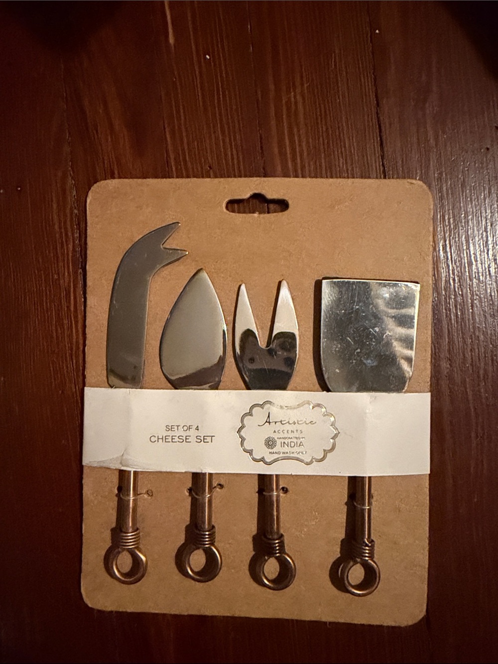 NWT cheese knife set